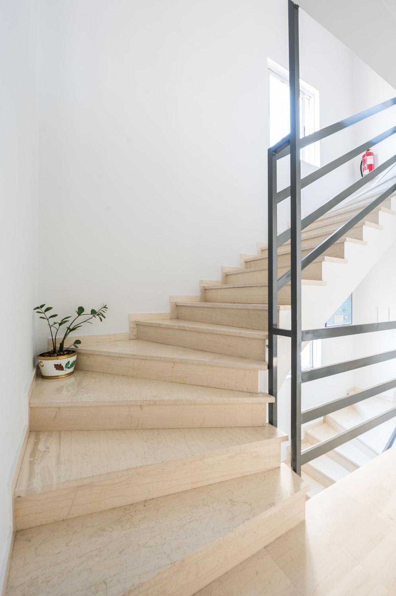 Glyfada'S Cosy Apartments Atene Esterno foto