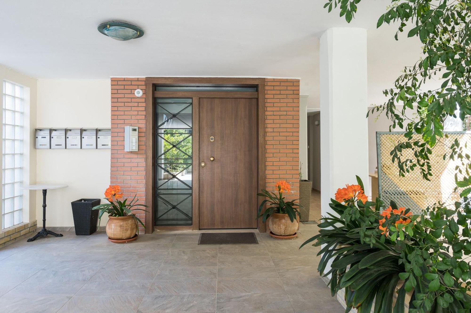 Glyfada'S Cosy Apartments Atene Esterno foto